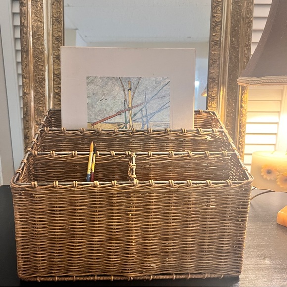 Basket - Picture 2 of 9